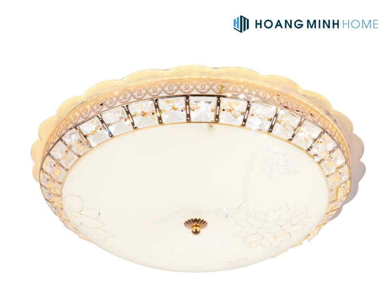 Cần lưu ý những điều gì khi lựa chọn đèn cổ điển ốp trần?