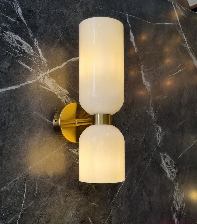 Đèn tường thủy tinh cho phòng khách sang trọng