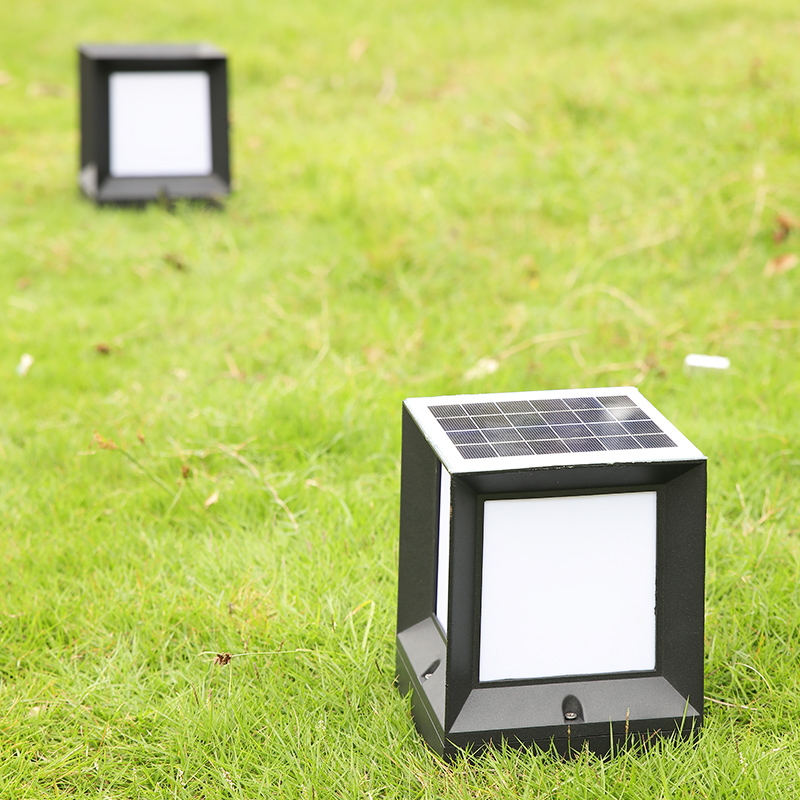 Đèn trụ cổng năng lượng mặt trời hình chữ nhật TD-07-18