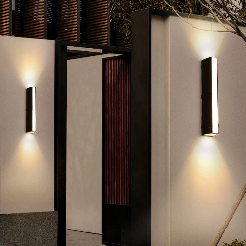 đèn hắt tường hình thang màu đen tối giản VNT76