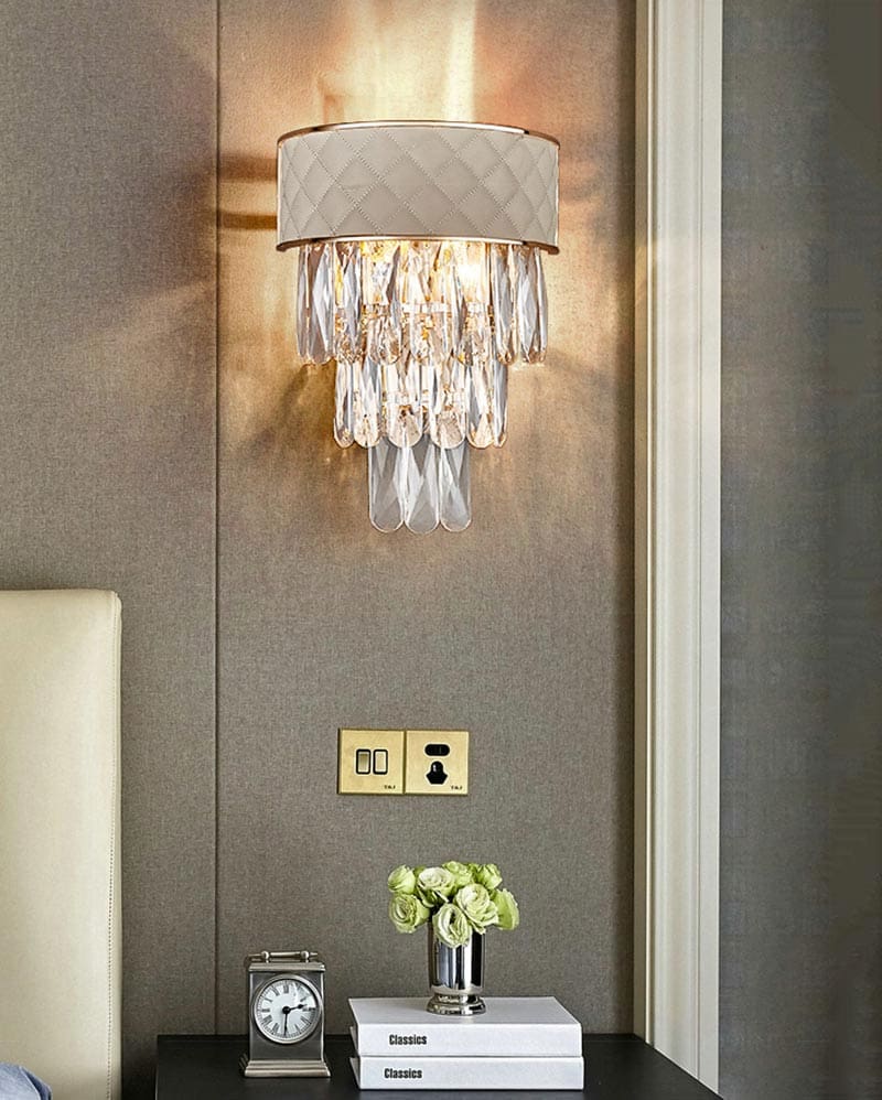 Đèn tường pha lê cho phòng ngủ