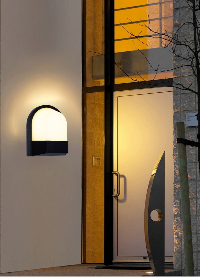 đèn mica ngoài trời tạo điểm nhấn cho không gian