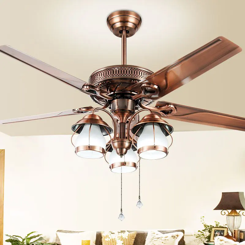 quạt trần tân cổ điển