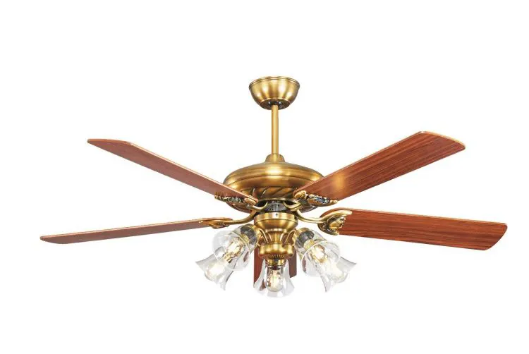 quạt trần tân cổ điển