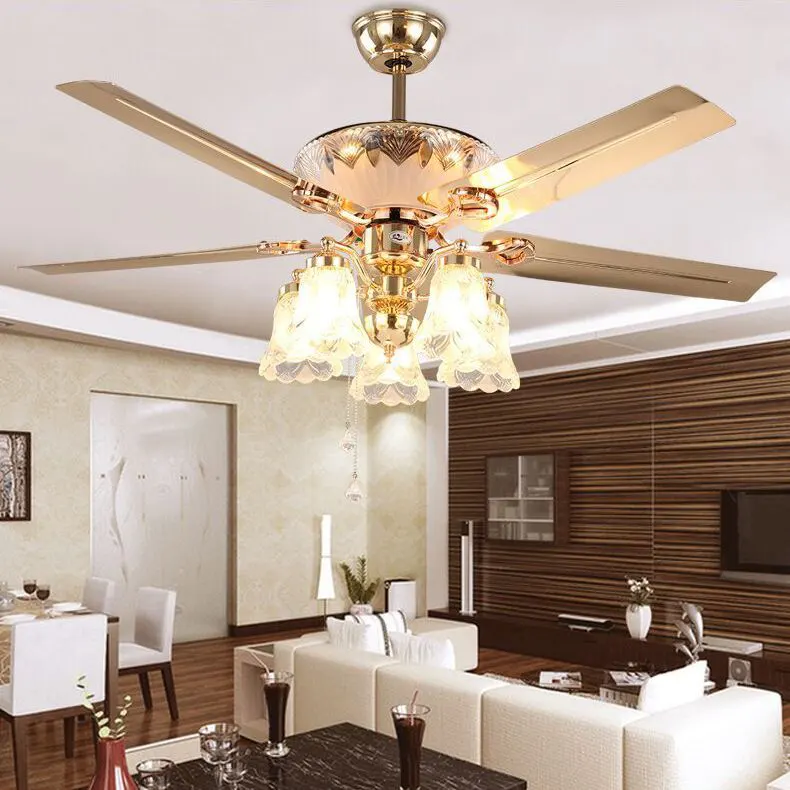 quạt trần tân cổ điển