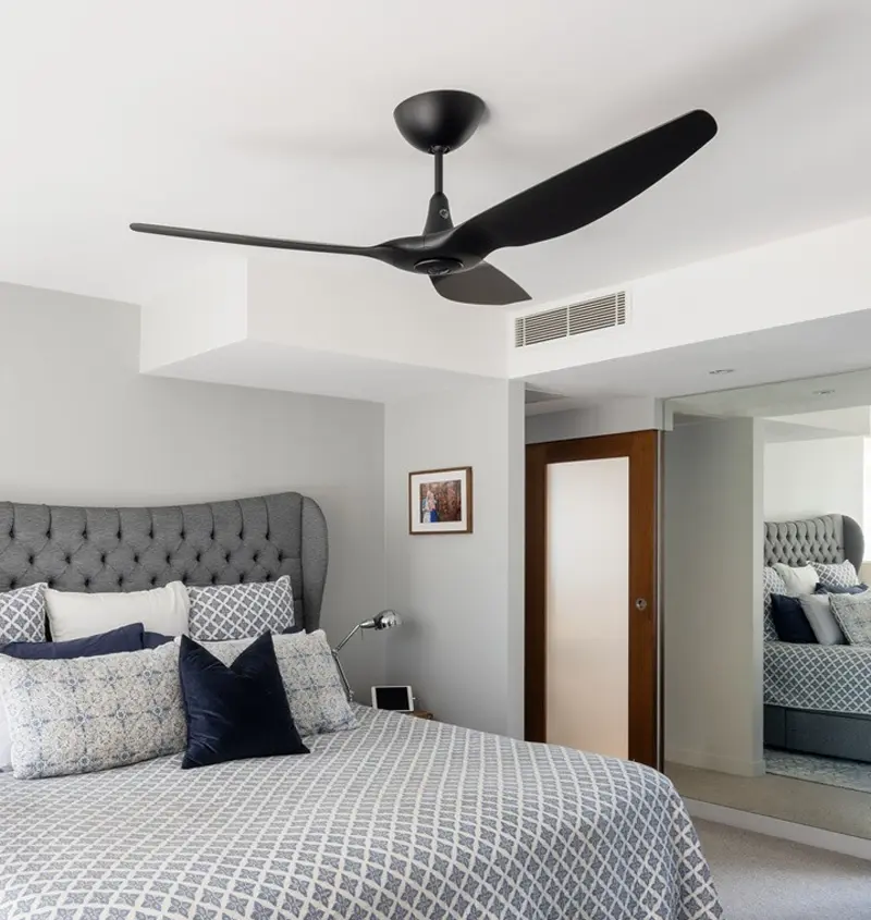 quạt trần khách sạn