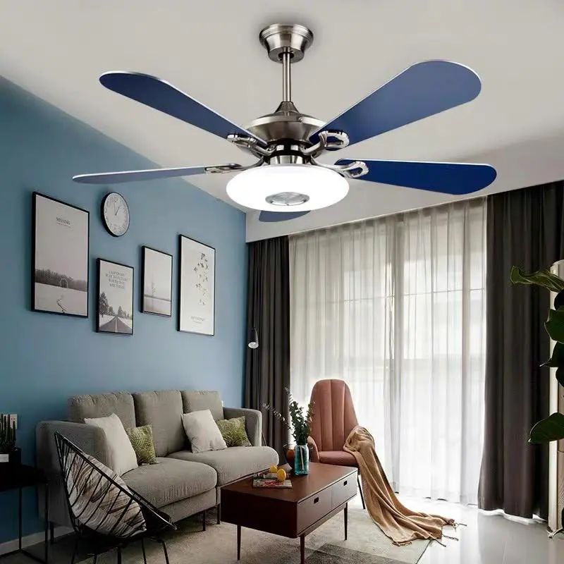 quạt trần nhà chung cư