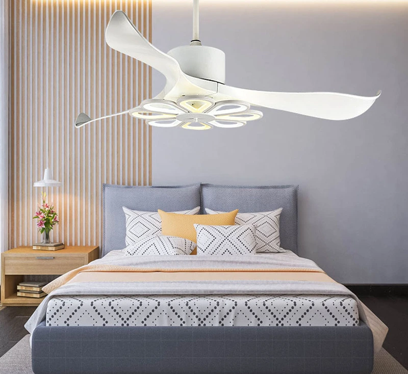 quạt trần trong phòng ngủ