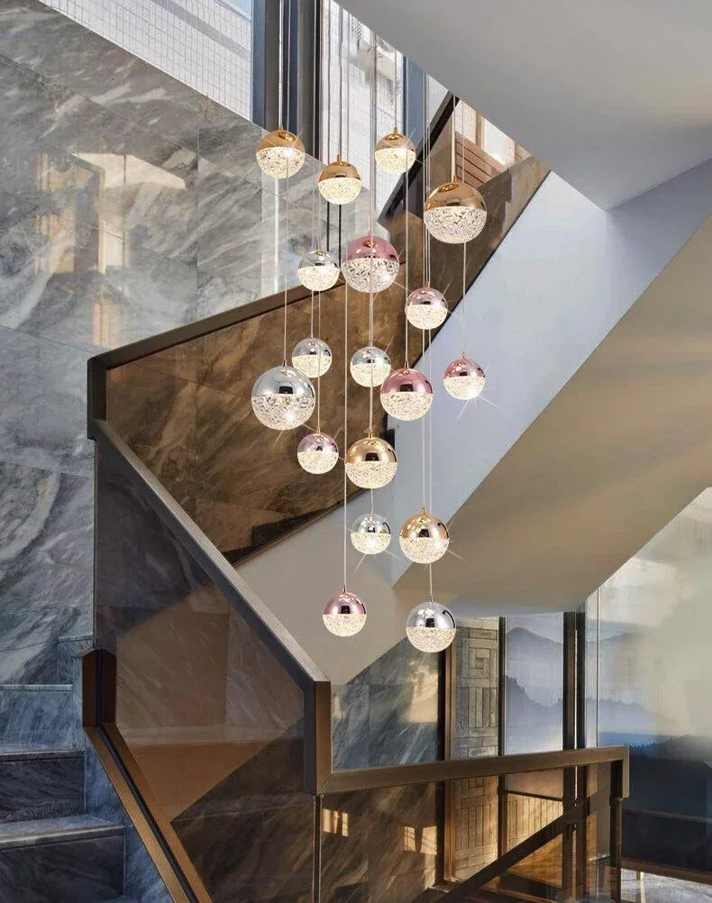 mẫu đèn chùm thông tầng