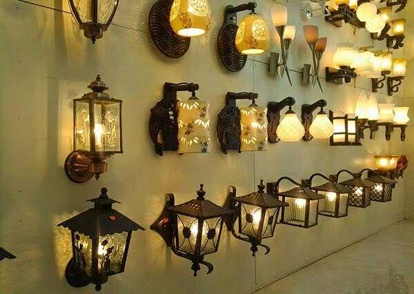 đèn tường trang trí phòng ngủ