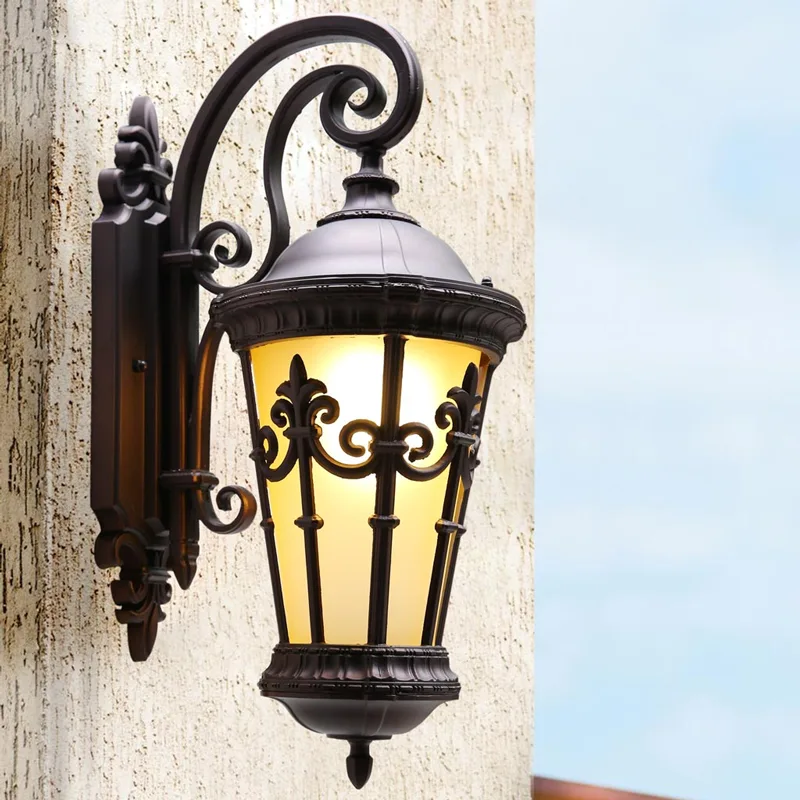 đèn gắn tường ngoài trời