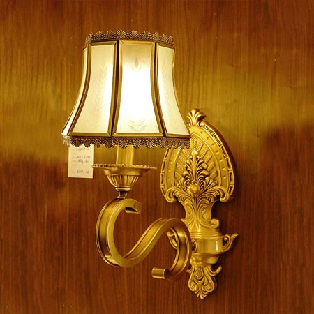 đèn treo tường đồng