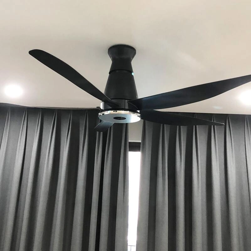 quạt trần Panasonic 5 cánh màu đen F-60XDN